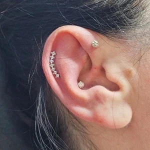 Nordik Piercing: piercings conch, helix et anti-helix